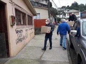 Pescadores de Lirquen reciben Cajas con alimentos