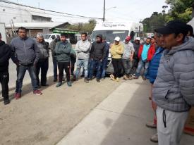 Mesa de Trabajo Ferepa-Arauco: Sindicato Caleta Tubul recibe implementos de Trabajo