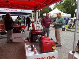 Gran Feria de equipos para la pesca artesanal en Plaza de Arauco.